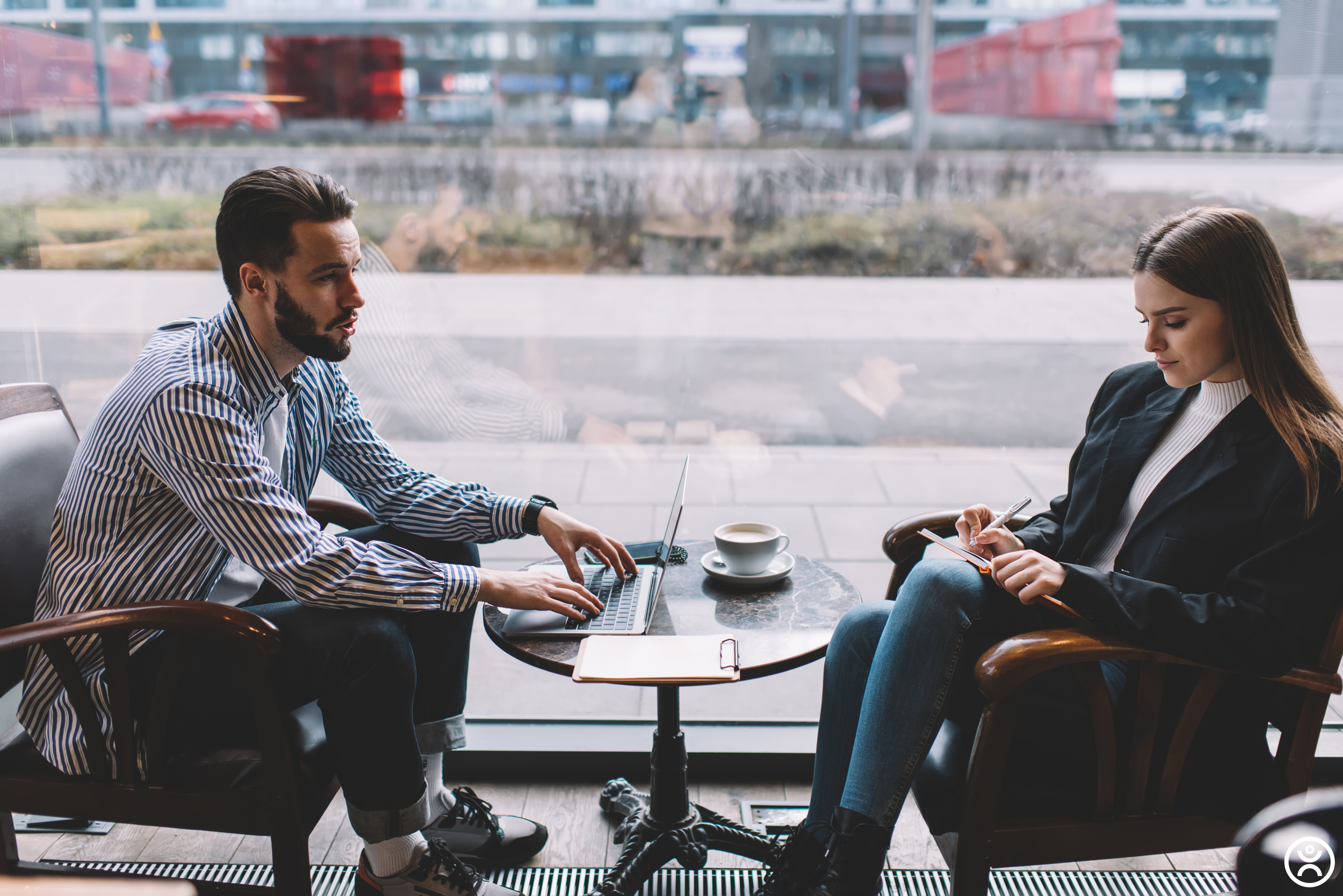 Empowering Employees To Make Decisions 7 Ways to Empower Employees to Make Decisions | CyberCoders Insights